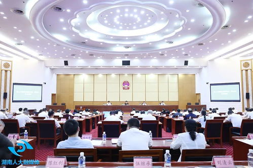 全省人大立法工作会议在长召开 乌兰出席并讲话